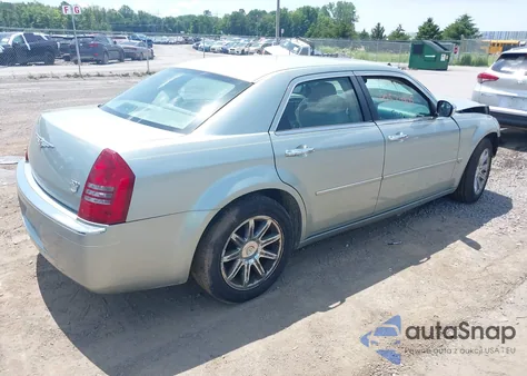 2006 Chrysler 300C из США, поврежденный, VIN 2C3KA63H66H140864